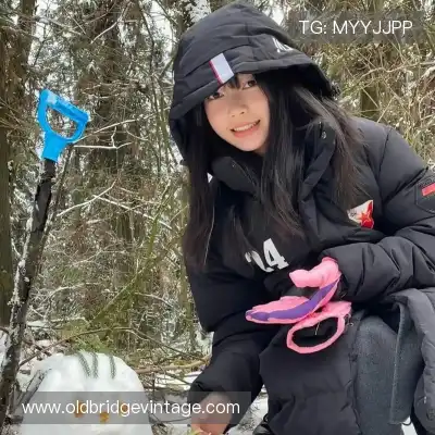 庞芯若